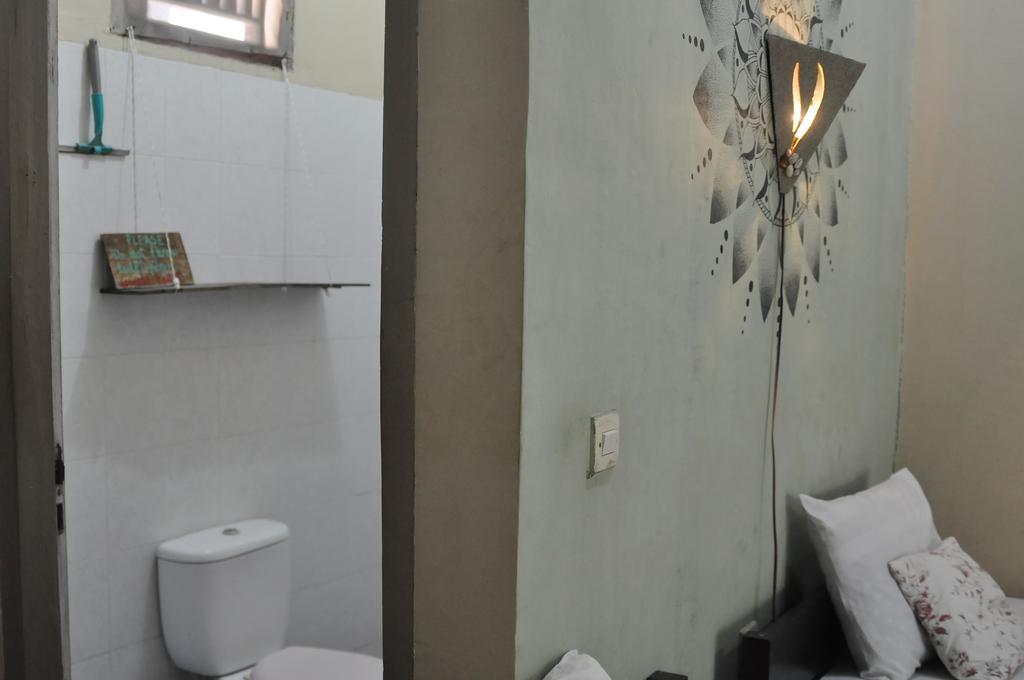 Three Little Birds Homestay Gili Trawangan Esterno foto